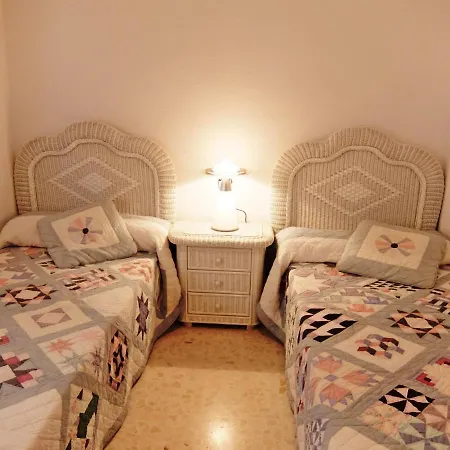 Parque Mota - Alquiler Solo A Familias Apartment